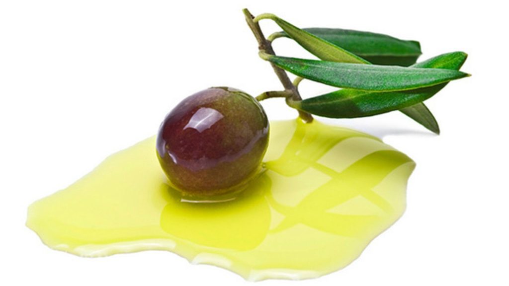 El aceite de oliva o aceituna también tiene usos Médico-Farmacéuticos.