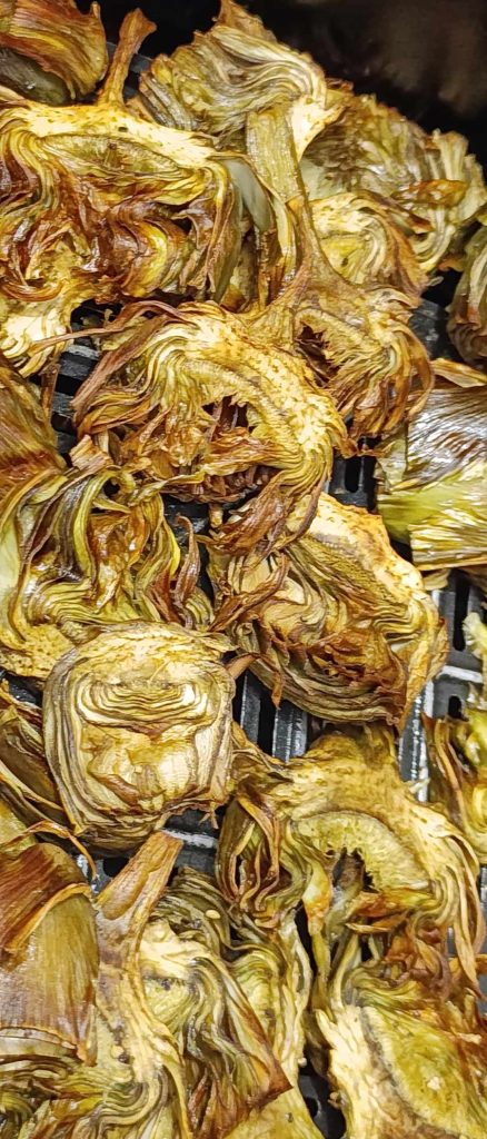 Crujiente de alcachofas de Benicarló.